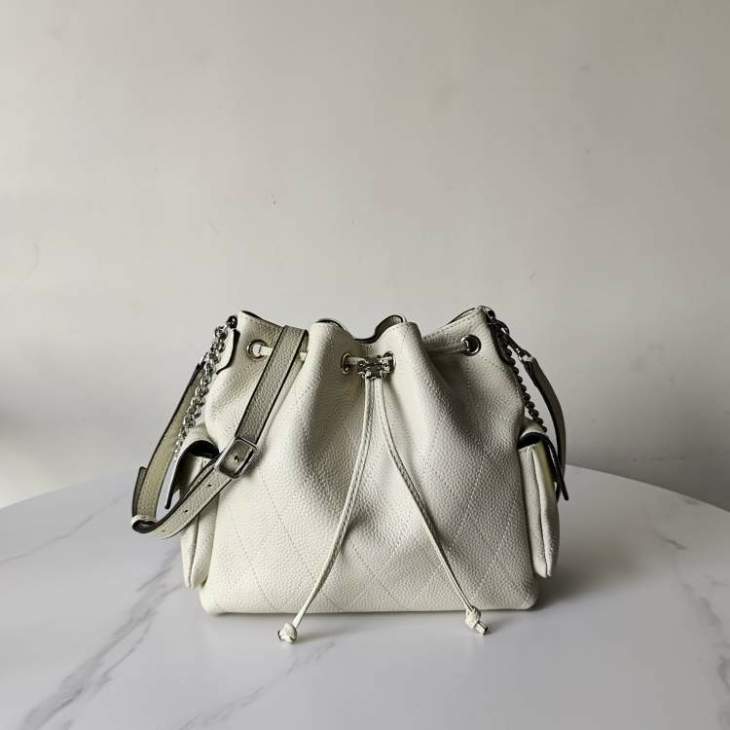Picture of Tory Burch Handbags _SKUfw242187902fw